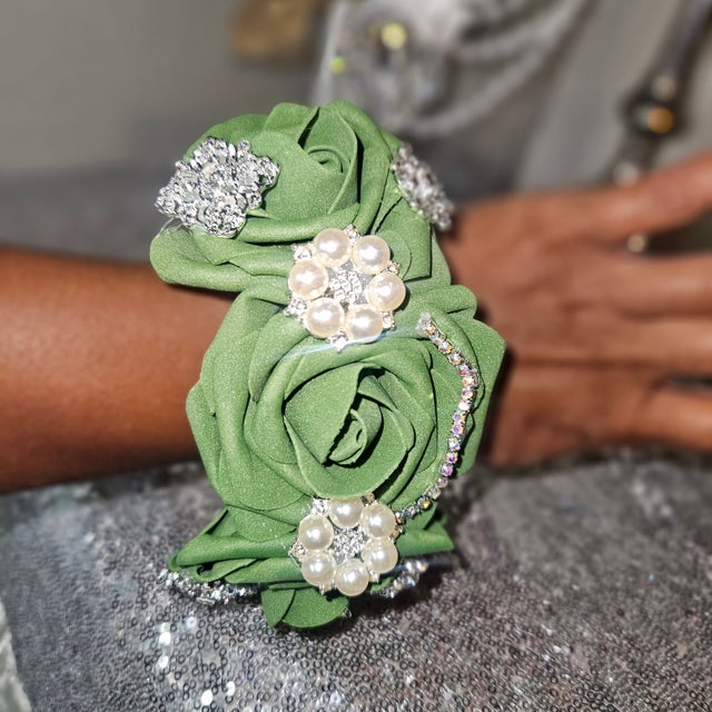 Accessories | Brides On A Dime Bouquets Accessories | Brides On A Dime Bouquets